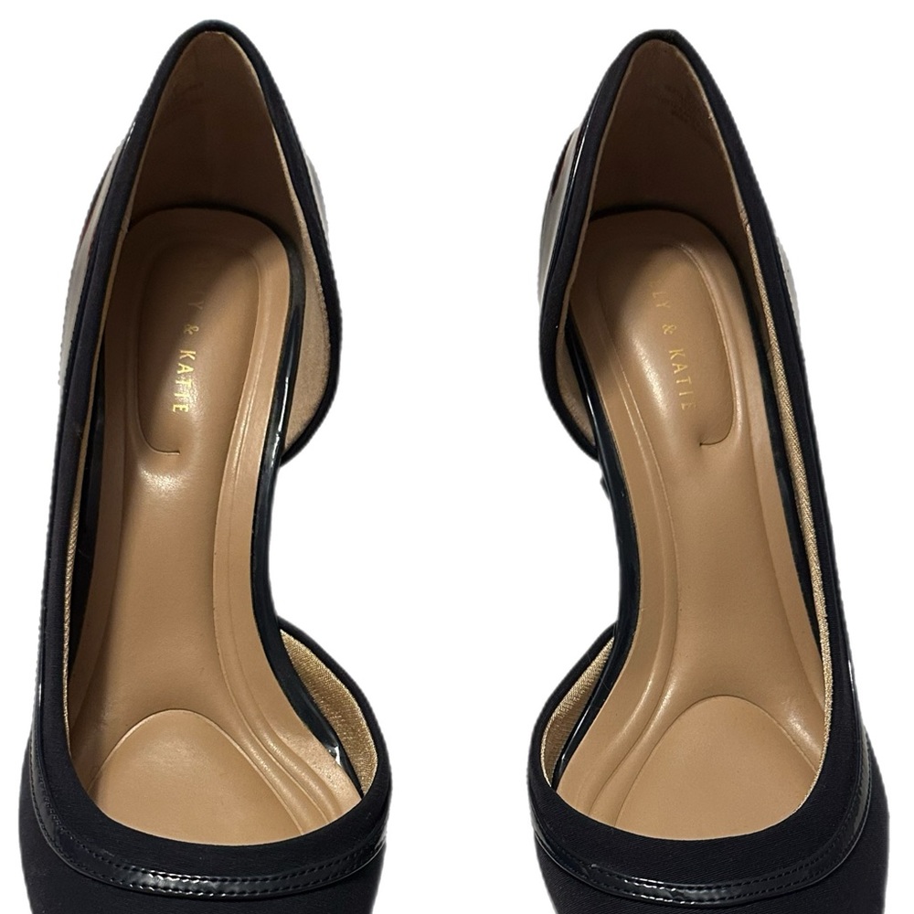 Kelly & Katie Navy Blue Heels - Picture 10 of 10